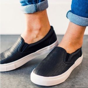 Black pinhole sneakers